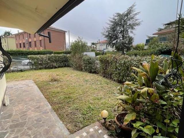 Villa Indipendente in vendita a Padova, Veneto