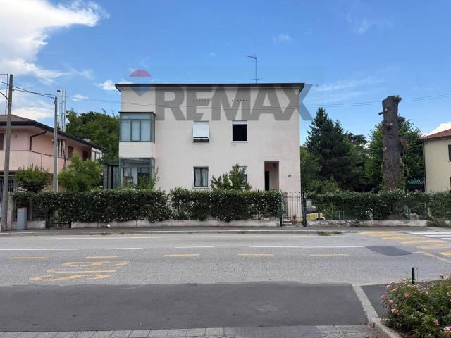 Villa Indipendente in vendita a Stanga, Padova