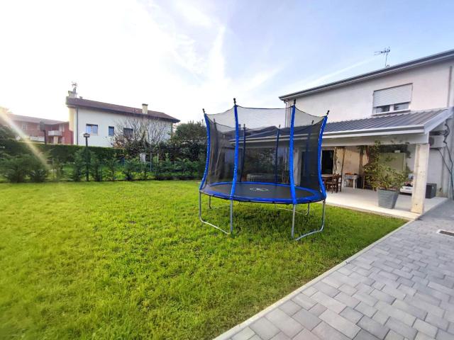 Villa Indipendente in vendita a Montà, Padova