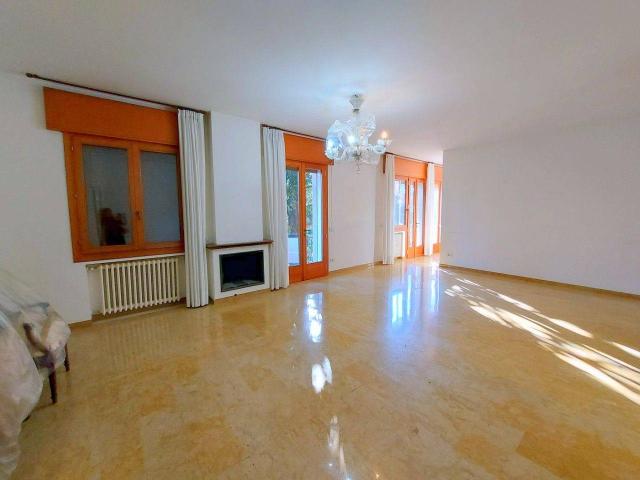 Villa Indipendente in vendita a Madonna Pellegrina, Padova