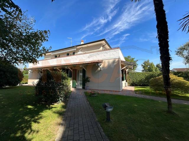 Villa Indipendente in vendita a Montà, Padova