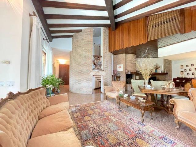 Villa Indipendente in vendita a Madonna Pellegrina, Padova
