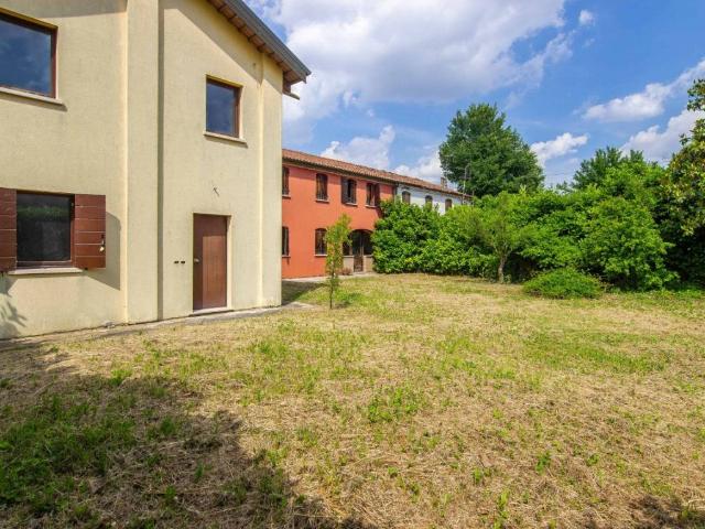 Villa Indipendente in vendita a Padova