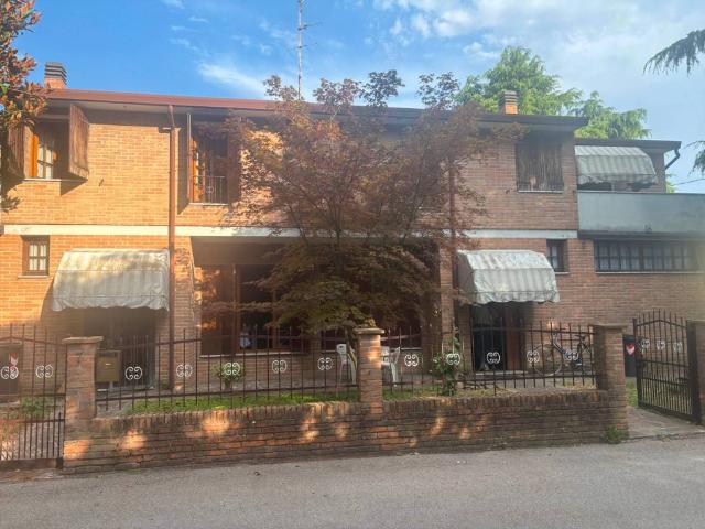 Villa Indipendente in vendita a Voltabarozzo, Padova