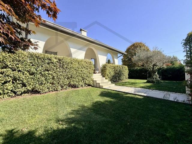Villa Indipendente in vendita a Paltana, Padova
