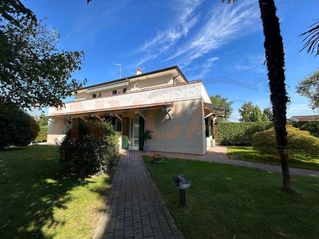 Villa Indipendente in vendita a Chiesanuova, Padova