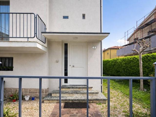 Villa Indipendente in vendita a Sant'Osvaldo, Padova