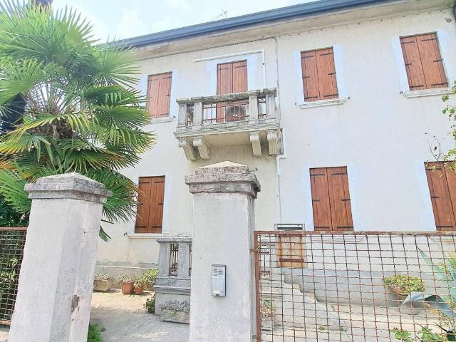 Villa Indipendente in vendita a Sant'Osvaldo, Padova