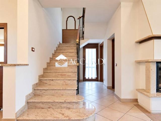 Villa Indipendente in vendita a Ponterotto, Padova