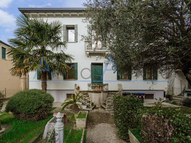 Villa Indipendente in vendita a Paltana, Padova