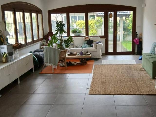 Villa Indipendente in vendita a Pontevigodarzere, Padova