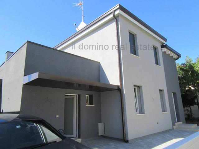 Villa Indipendente in vendita a Stanga, Padova