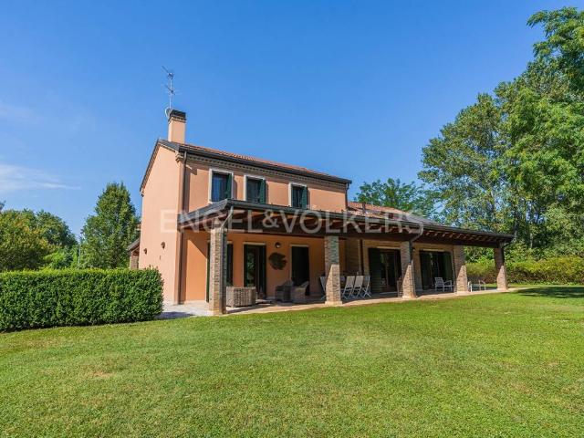 Villa Indipendente in vendita a Mandria, Padova