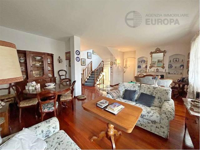 Villa Indipendente in vendita a Padova