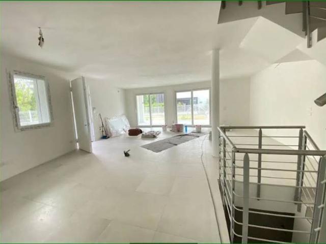 Villa Indipendente in vendita a Sacra Famiglia, Padova