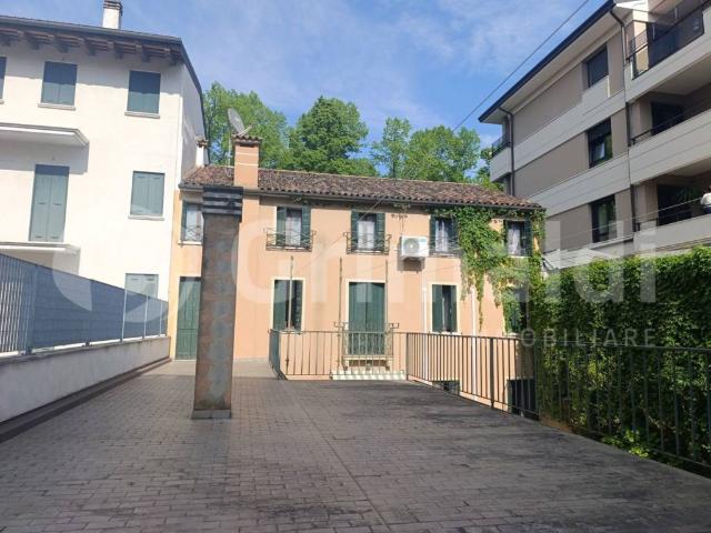 Villa Indipendente in vendita a Padova, Veneto