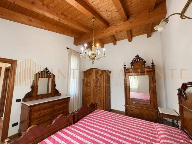 Villa Indipendente in vendita a Cave, Padova