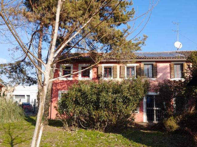 Villa Indipendente in vendita a Isola di Terranegra, Padova