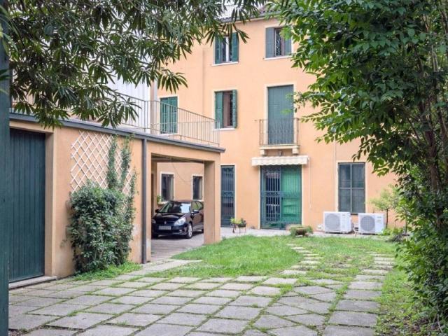 Villa Indipendente in vendita a Forcellini, Padova