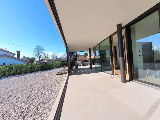 Villa Indipendente in vendita a Paese, Veneto