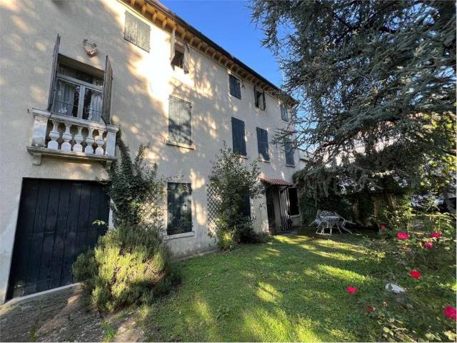 Villa Indipendente in vendita a Paese, Veneto