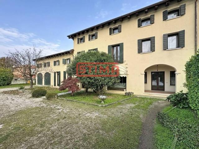 Villa Indipendente in vendita a Paese, Veneto