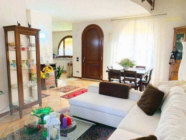 Villa Indipendente in vendita a Paese, Veneto