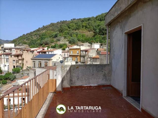 Villa Indipendente in vendita a Pagliara, Sicilia