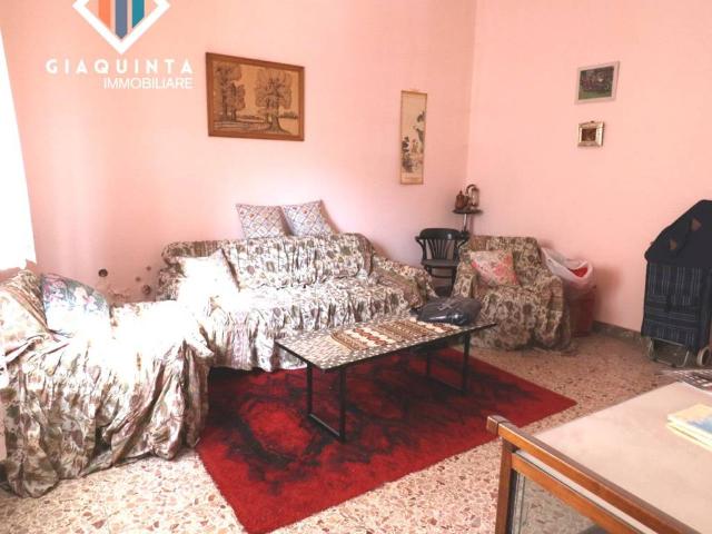 Villa Indipendente in vendita a Palagonia, Sicilia