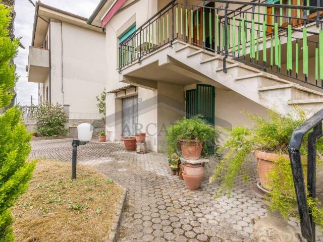 Villa Indipendente in vendita a Legoli, Toscana