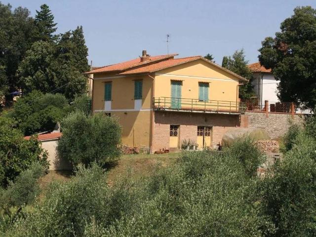 Villa Indipendente in vendita a Rosino Alto, Legoli