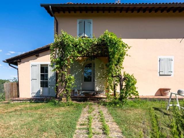 Villa Indipendente in vendita a Legoli, Toscana