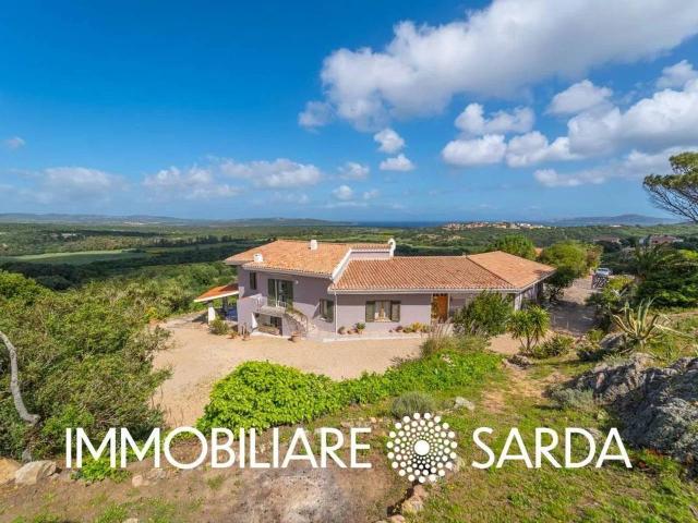 Villa Indipendente in vendita a Palau, Sardigna/Sardegna