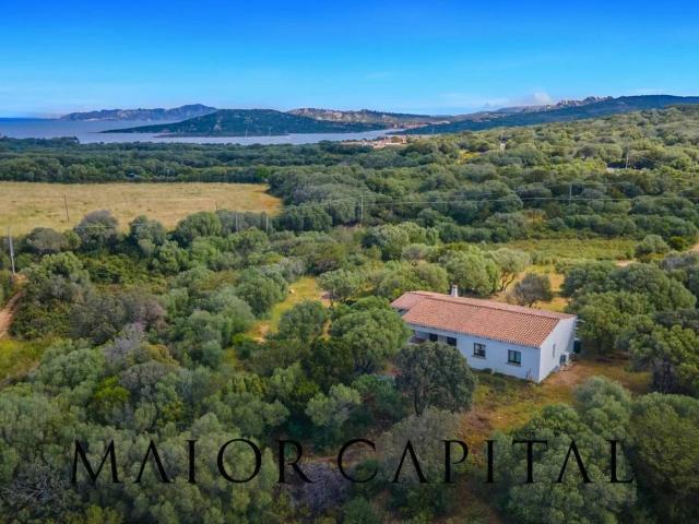 Villa Indipendente in vendita a Palau, Sardigna/Sardegna