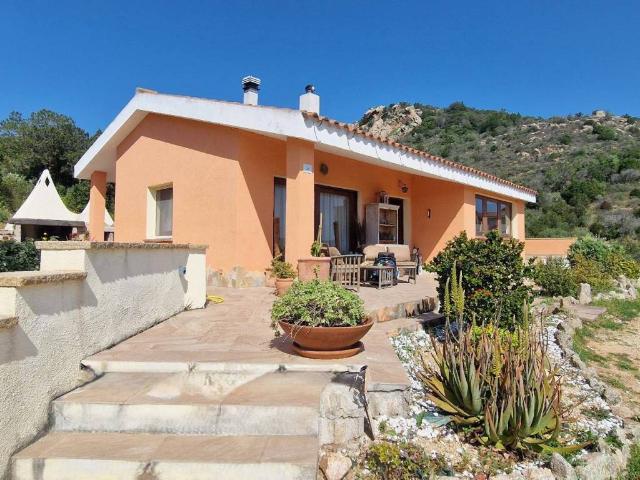 Villa Indipendente in vendita a Palau, Sardigna/Sardegna