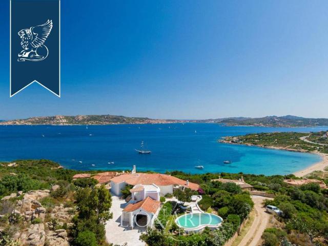 Villa Indipendente in vendita a Palau, Sardigna/Sardegna