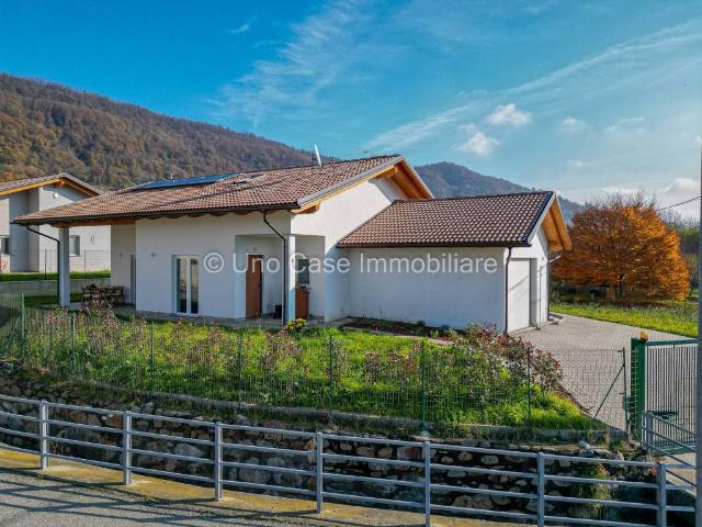 Villa Indipendente in vendita a Piemonte, Torino