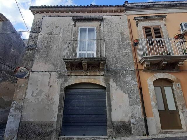 Villa Indipendente in vendita a Palazzolo Acreide, Sicilia