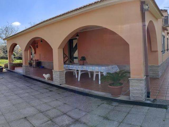 Villa Indipendente in vendita a Palazzolo Acreide, Sicilia
