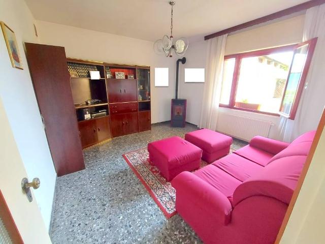 Villa Indipendente in vendita a Palazzolo Dello Stella, Friuli-Venezia Giulia