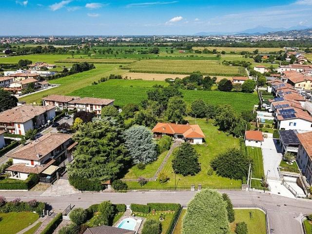Villa Indipendente in vendita a San Pancrazio, Palazzolo Sull'oglio
