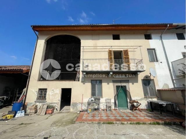 Villa Indipendente in vendita a Piemonte, Vercelli