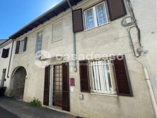 Villa Indipendente in vendita a Piemonte, Vercelli