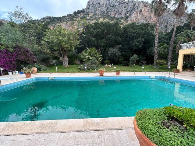 Villa Indipendente in vendita a VII Circoscrizione, Palermo