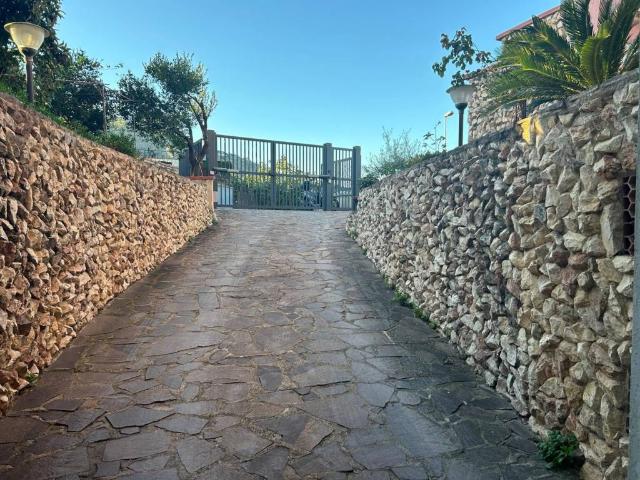 Villa Indipendente in vendita a IV Circoscrizione, Palermo