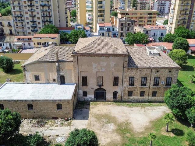 Villa Indipendente in vendita a IV Circoscrizione, Palermo