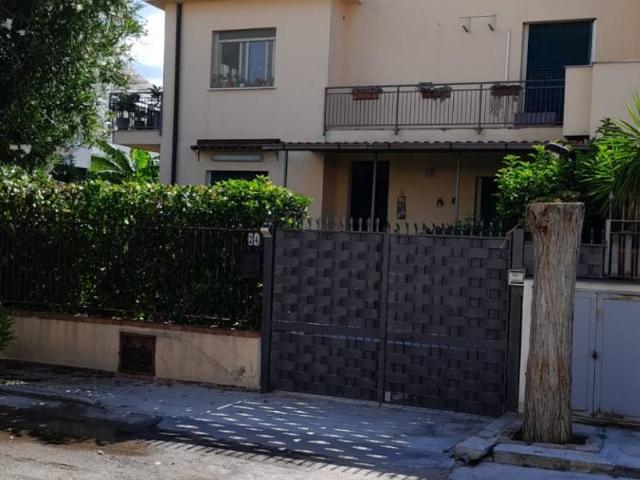 Villa Indipendente in vendita a VII Circoscrizione, Palermo