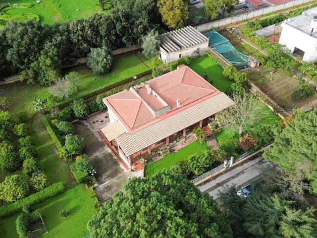 Villa Indipendente in vendita a IV Circoscrizione, Palermo