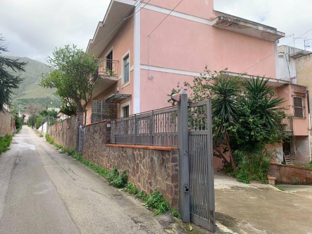 Villa Indipendente in vendita a II Circoscrizione, Palermo