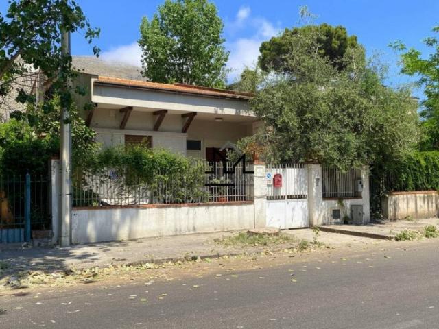 Villa Indipendente in vendita a VII Circoscrizione, Palermo